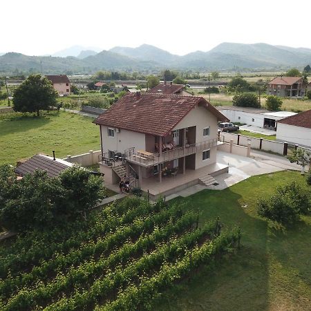 Eko Apartmani Krackovic Golubovci 外观 照片