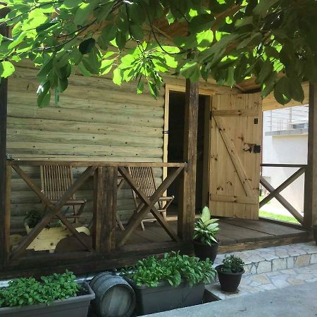 Eko Apartmani Krackovic Golubovci 外观 照片
