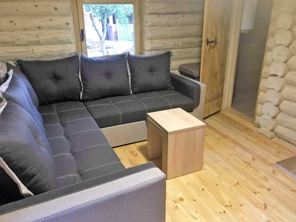 Eko Apartmani Krackovic Golubovci 外观 照片