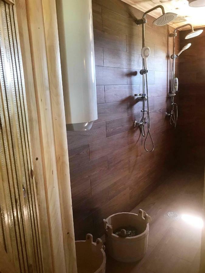 Eko Apartmani Krackovic Golubovci 外观 照片