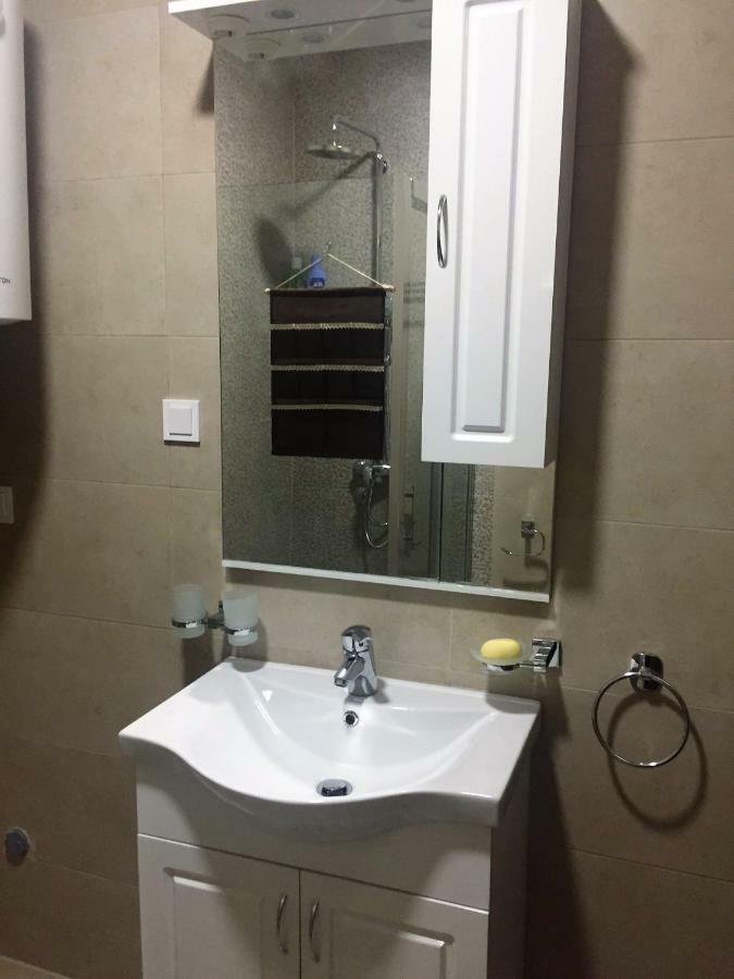 Eko Apartmani Krackovic Golubovci 外观 照片